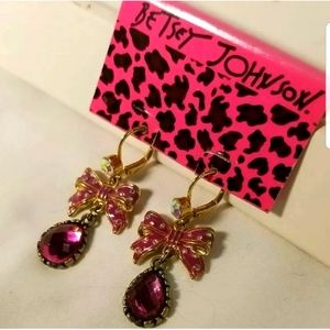 Betsey Johnson Gold Tone Pink Tear Drop Earrings Crystal Accents